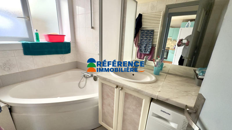 Maison - 86 m² - 4 pièces