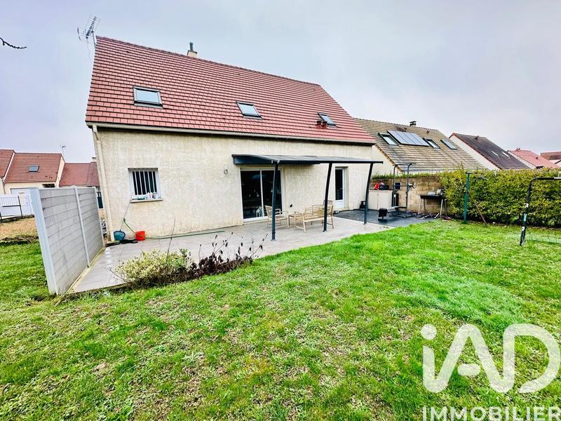 Maison - 149 m² - 6 pièces