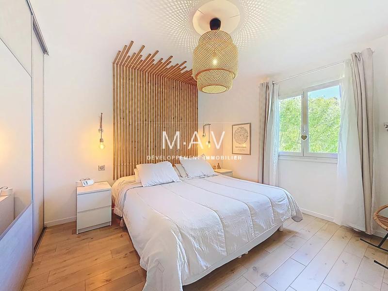 Maison - 115 m² - 4 pièces
