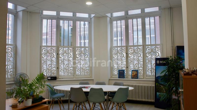 Bureau - 115 m² - 5 pièces