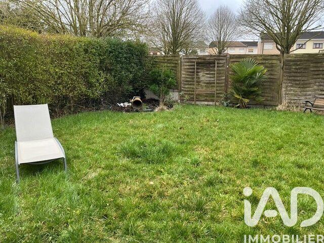 Maison - 95 m² - 4 pièces