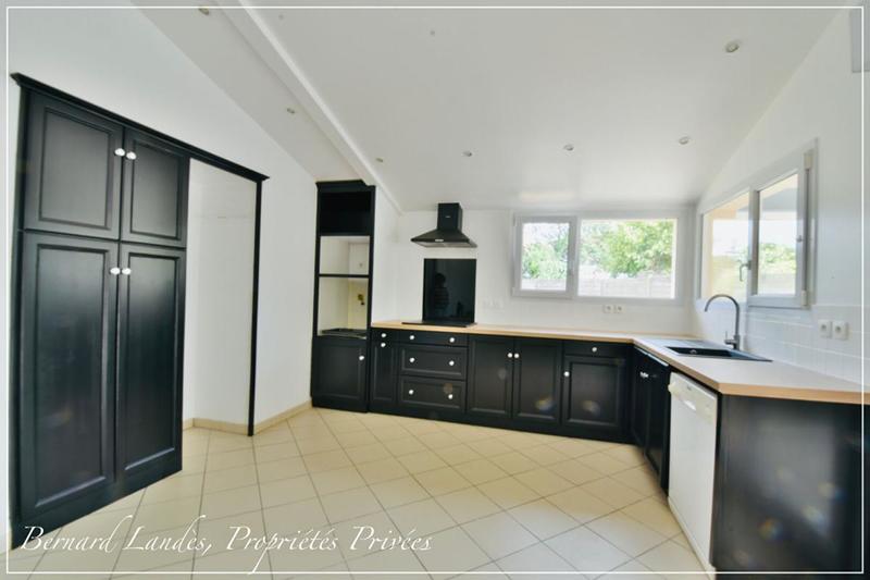 Maison - 185 m² - 6 pièces