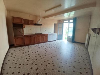 Maison de village - 84 m² - 4 pièces