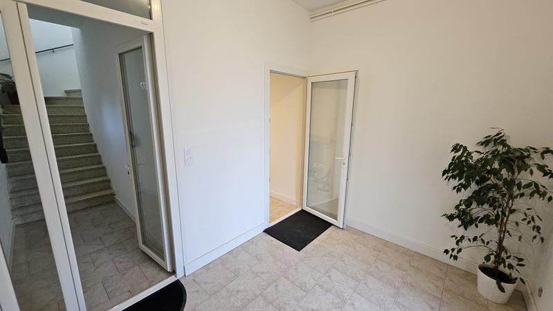 Maison - 181 m² - 11 pièces