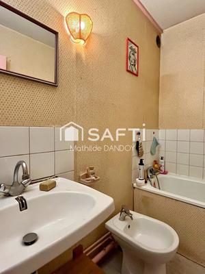 Appartement - 100 m² - 5 pièces