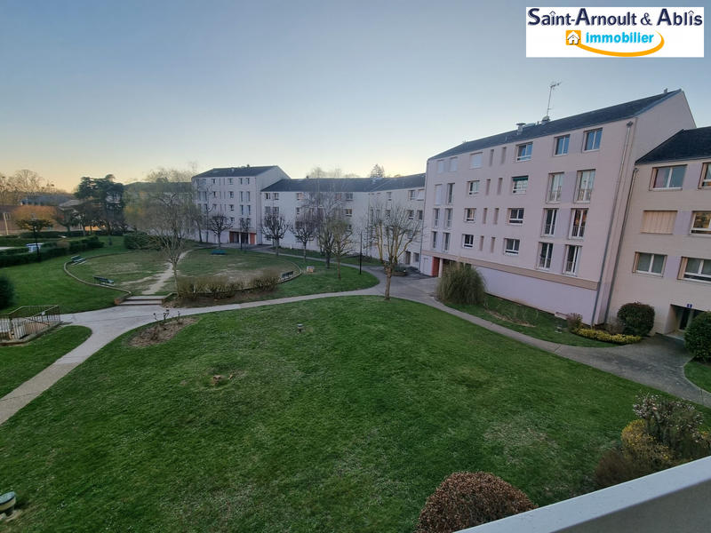 Appartement - 97 m² - 5 pièces