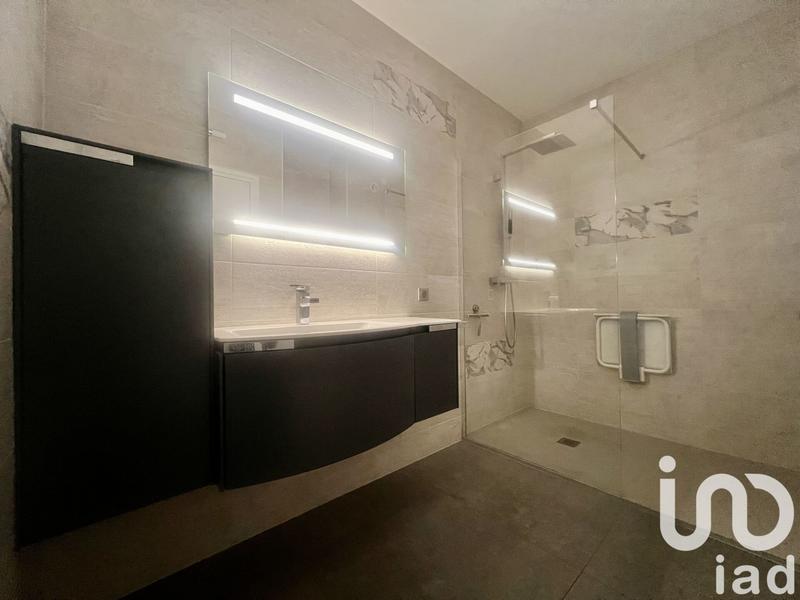 Appartement - 102 m² - 4 pièces