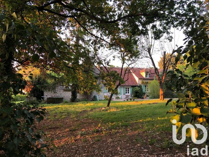 Maison - 200 m² - 9 pièces