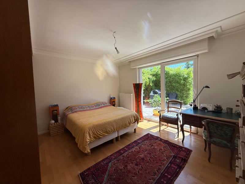 Maison - 246 m² - 10 pièces