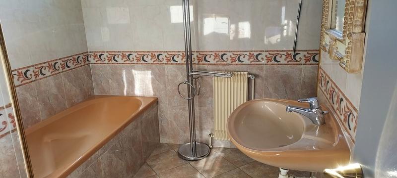 Appartement - 118 m² - 6 pièces