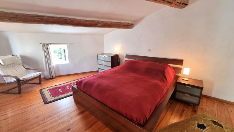 Maison en pierre - 165 m² - 7 pièces