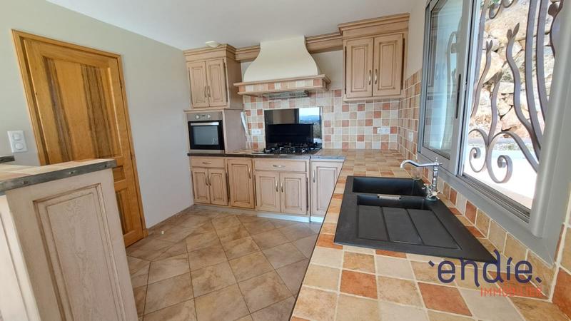 Maison - 172 m² - 5 pièces