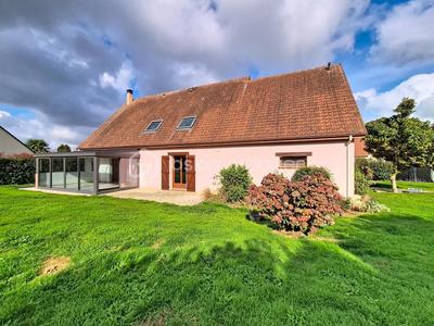 Maison traditionnelle - 195 m² - 9 pièces