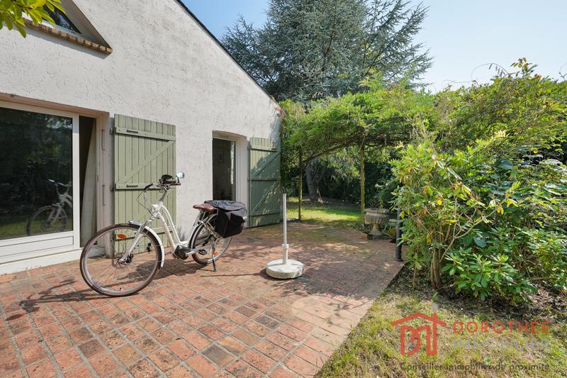 Maison - 141 m² - 8 pièces