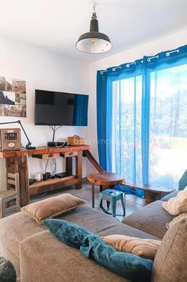 Maison - 102 m² - 5 pièces