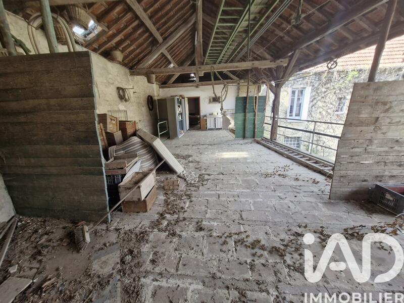 Maison - 135 m² - 6 pièces