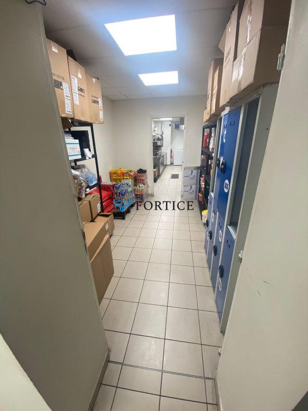 Local commercial - 100 m²