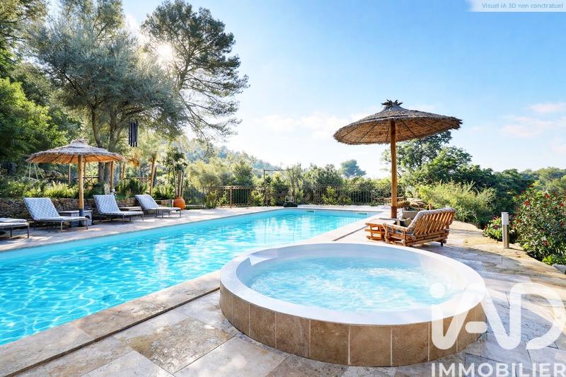 Maison - 148 m² - 7 pièces