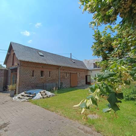 Maison - 280 m² - 10 pièces