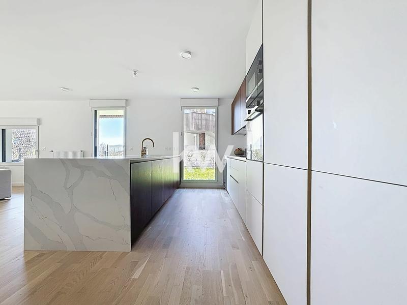 Appartement - 117 m² - 5 pièces