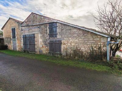 Grange - 169 m² - 3 pièces