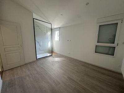 Maison - 120 m² - 7 pièces