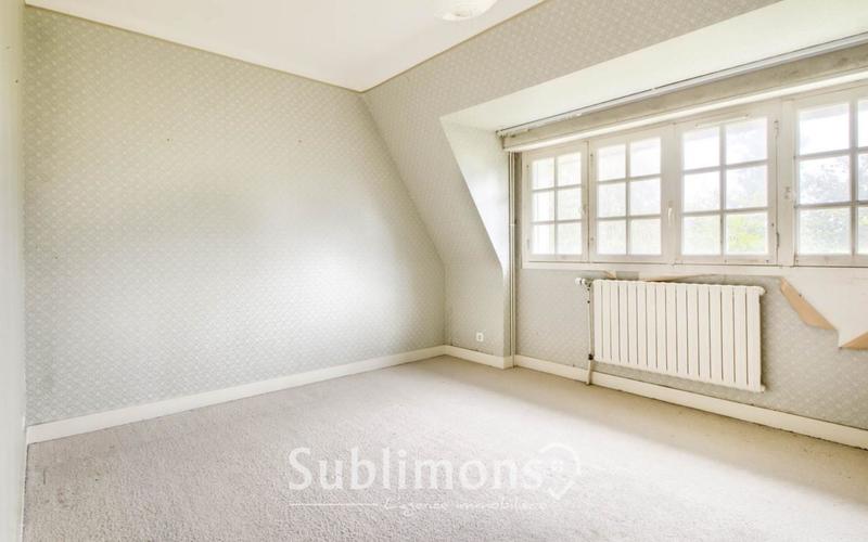 Maison - 183 m² - 8 pièces