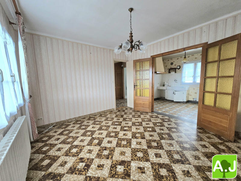 Maison - 64 m² - 5 pièces