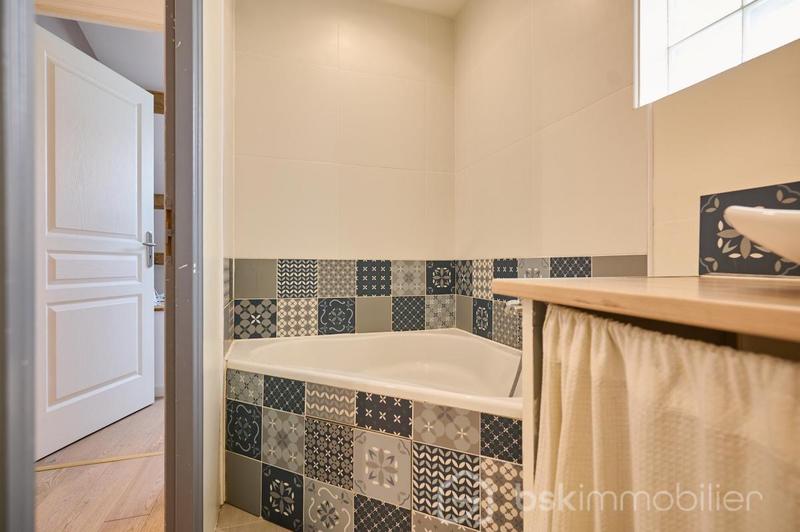 Duplex - 85 m² - 4 pièces