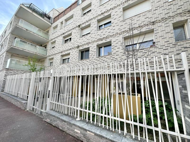 Appartement - 82 m² - 4 pièces