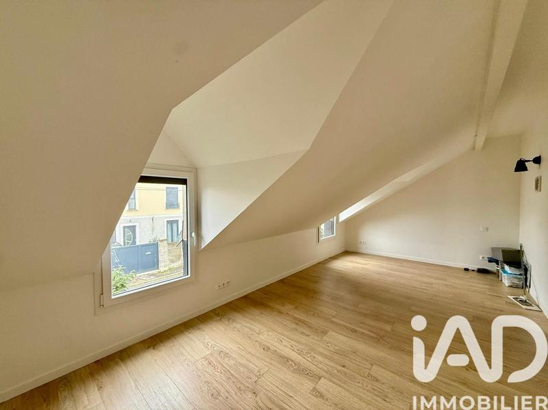 Maison - 81 m² - 4 pièces