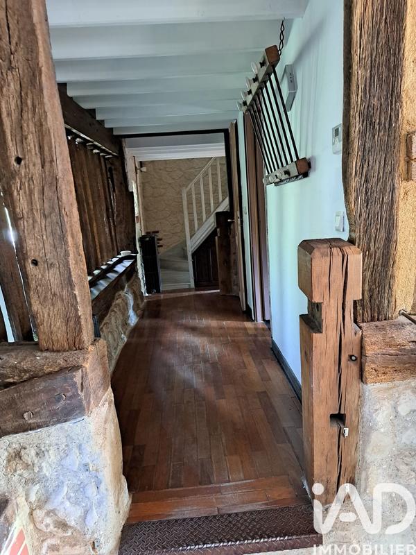 Maison de campagne - 300 m² - 6 pièces