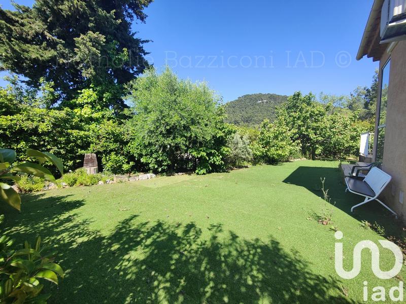 Maison - 176 m² - 7 pièces