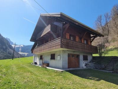 Maison - 170 m² - 5 pièces