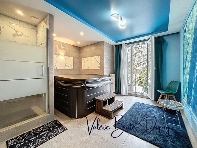 Appartement - 91 m² - 4 pièces