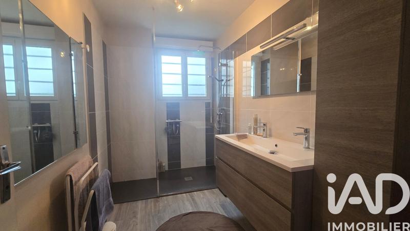 Maison - 105 m² - 7 pièces