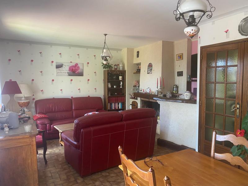 Maison - 95 m² - 4 pièces