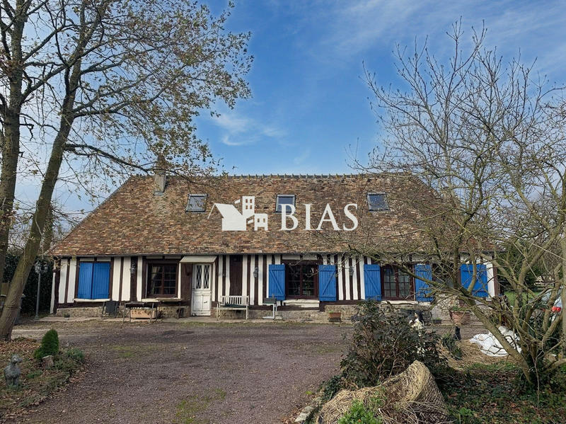 Maison ancienne - 104 m² - 3 pièces