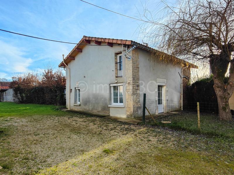 Maison en pierre - 190 m² - 8 pièces