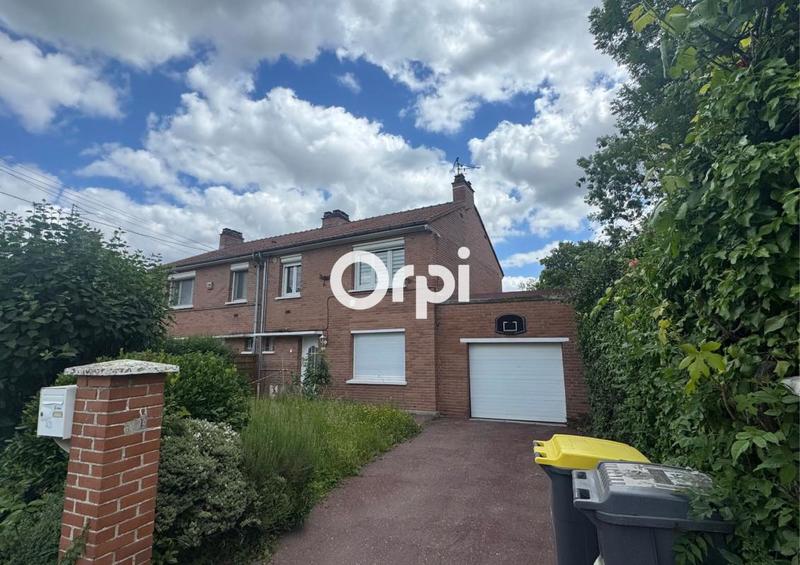 Maison - 101 m² - 5 pièces