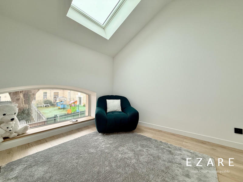 Maison - 93 m² - 4 pièces