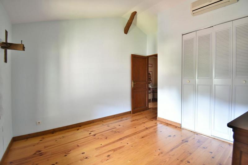 Maison - 144 m² - 4 pièces