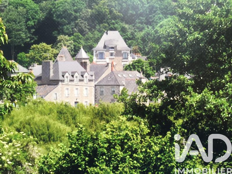 Maison - 234 m² - 11 pièces