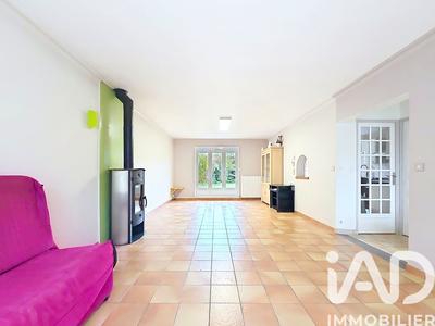 Maison - 138 m² - 8 pièces