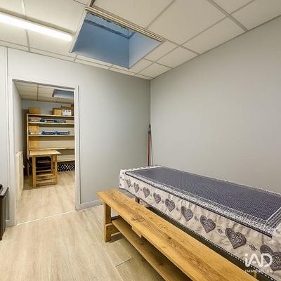 Local commercial - 146 m²