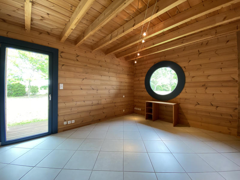 Maison - 371 m² - 15 pièces