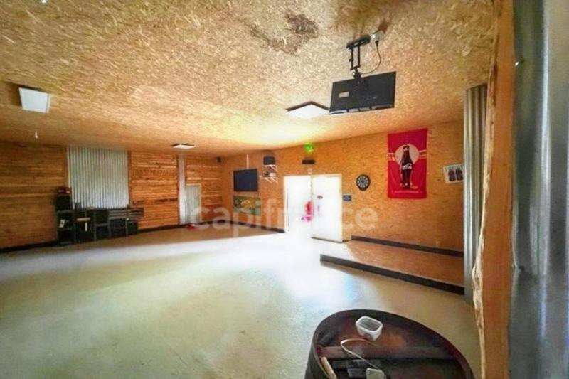 Immeuble - 10 pièces