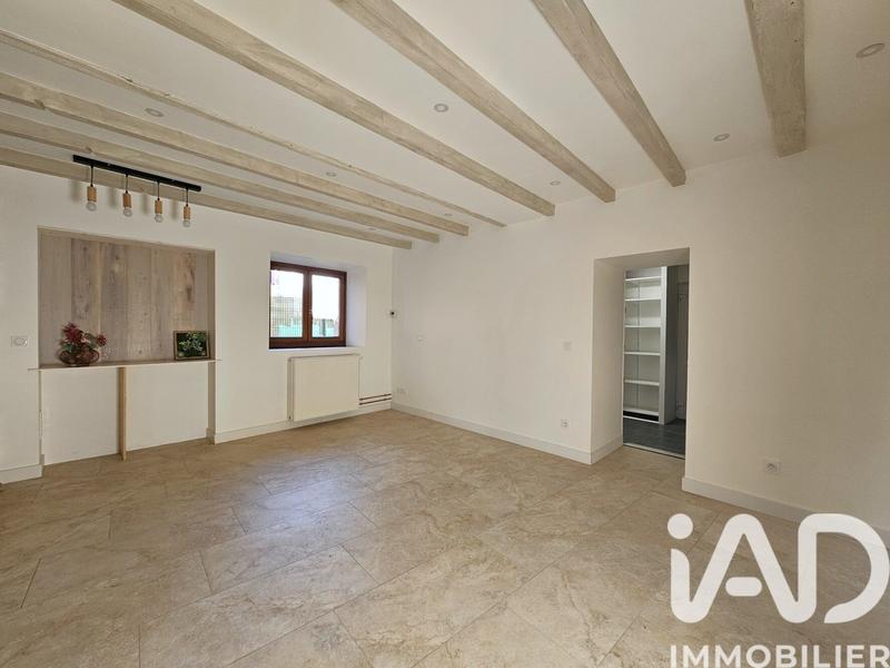 Maison - 111 m² - 6 pièces