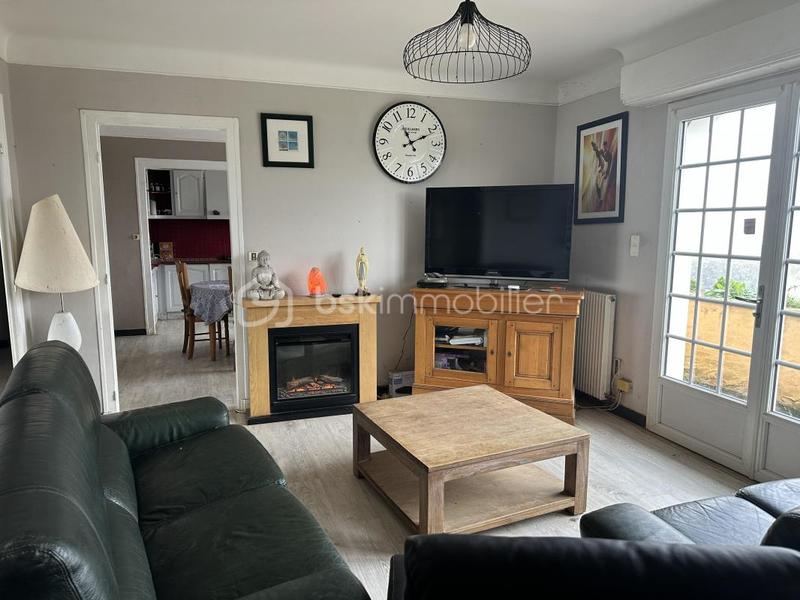 Corps de ferme - 130 m² - 10 pièces