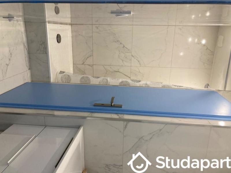 Chambre - 12 m² - 1 pièce